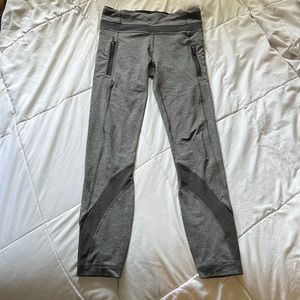 Lululemon grey leggings 25” pockets on the side